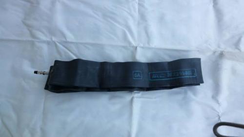 チューブ　26X2 1/2 外国製　リアカー用